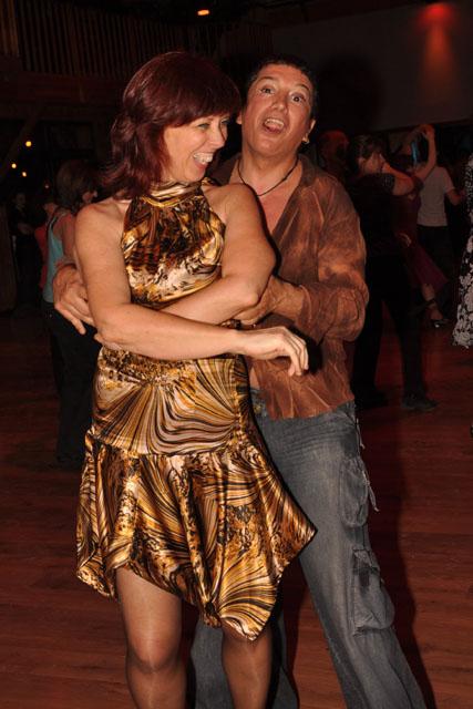 min 2011 04 03 station danse 210